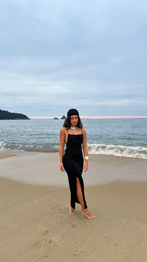 VESTIDO MIDI GAYA PRETO