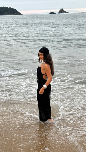 VESTIDO MIDI GAYA PRETO