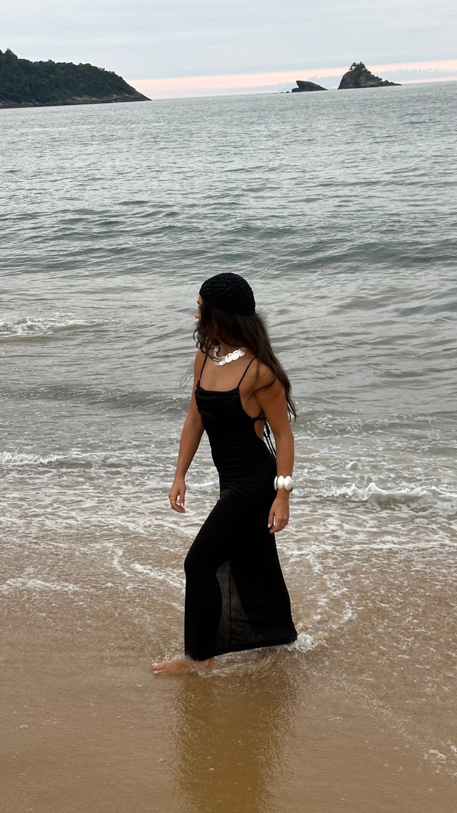 VESTIDO MIDI GAYA PRETO